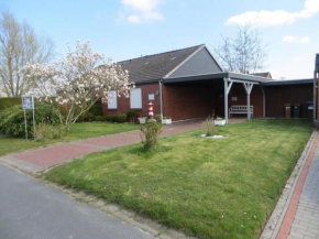 Tolles Ferienhaus in Burhave mit Grill, Terrasse und Garten
